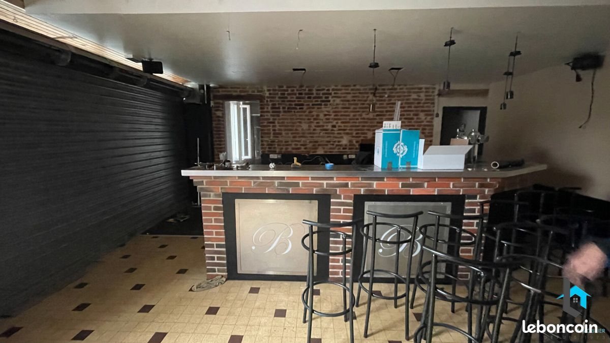 Appartement à vendre, 329m², Alluyes