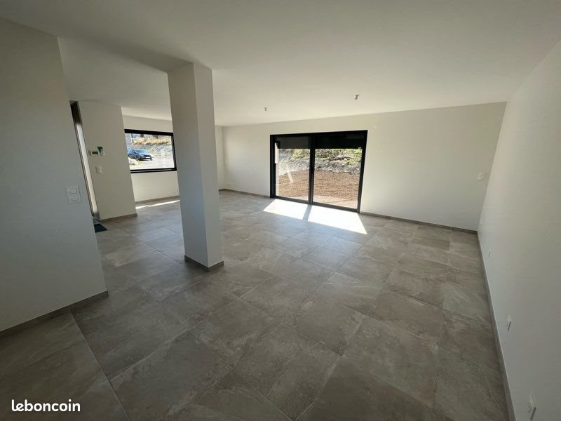 Maison à vendre, 110m², Pérignat-lès-Sarliève