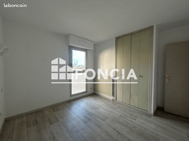 Appartement à louer, 64m², Uzès