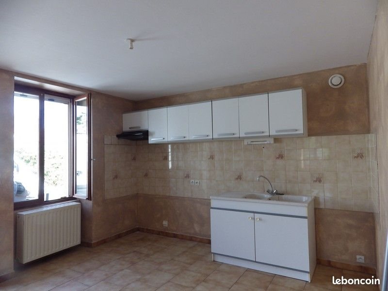 Maison à louer, 110m², Douadic