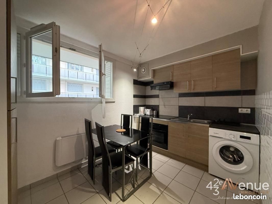 Appartement à vendre, 32m², Saint-Etienne