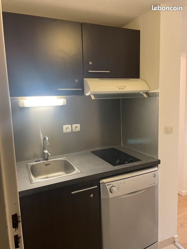 Appartement à louer, 27m², La Londe-les-Maures