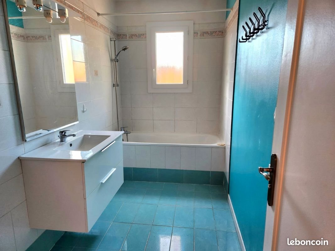Maison à louer, 125m², Saint-Chamas