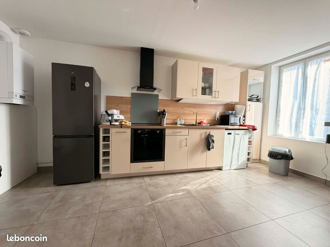 Maison à louer, 102m², Laon