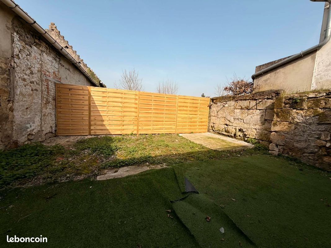 Maison à louer, 102m², Laon