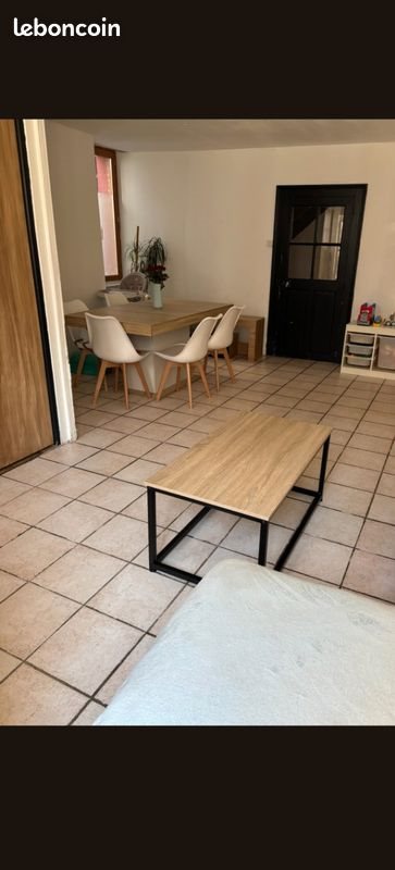 Appartement à louer, 122m², Vatan