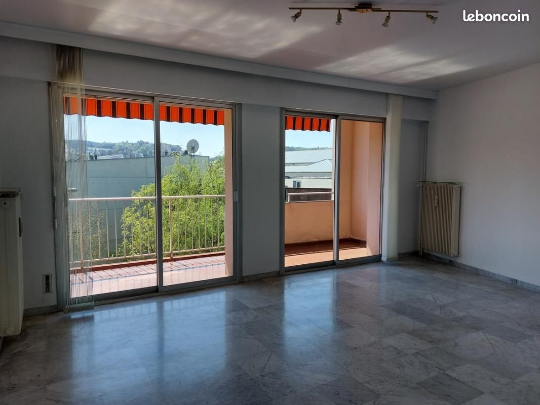 Appartement à louer, 70m², Lons-le-Saunier