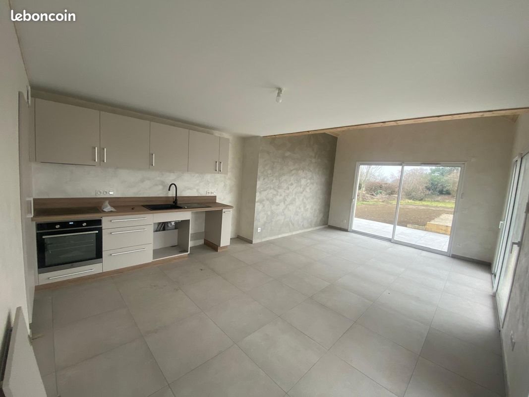 Maison à louer, 80m², Arenthon