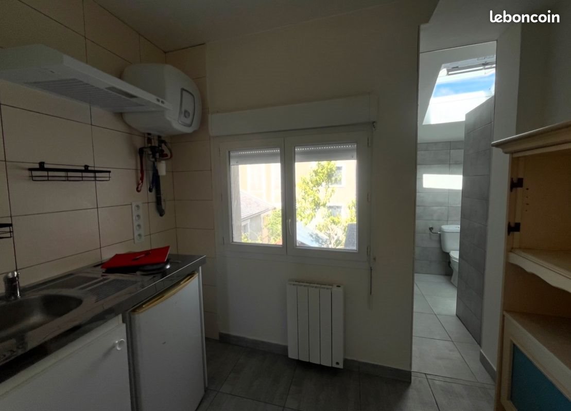 Appartement à louer, 20m², Issoudun
