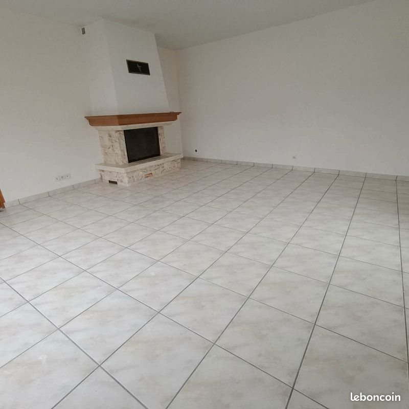 Maison à louer, 143m², Allaire