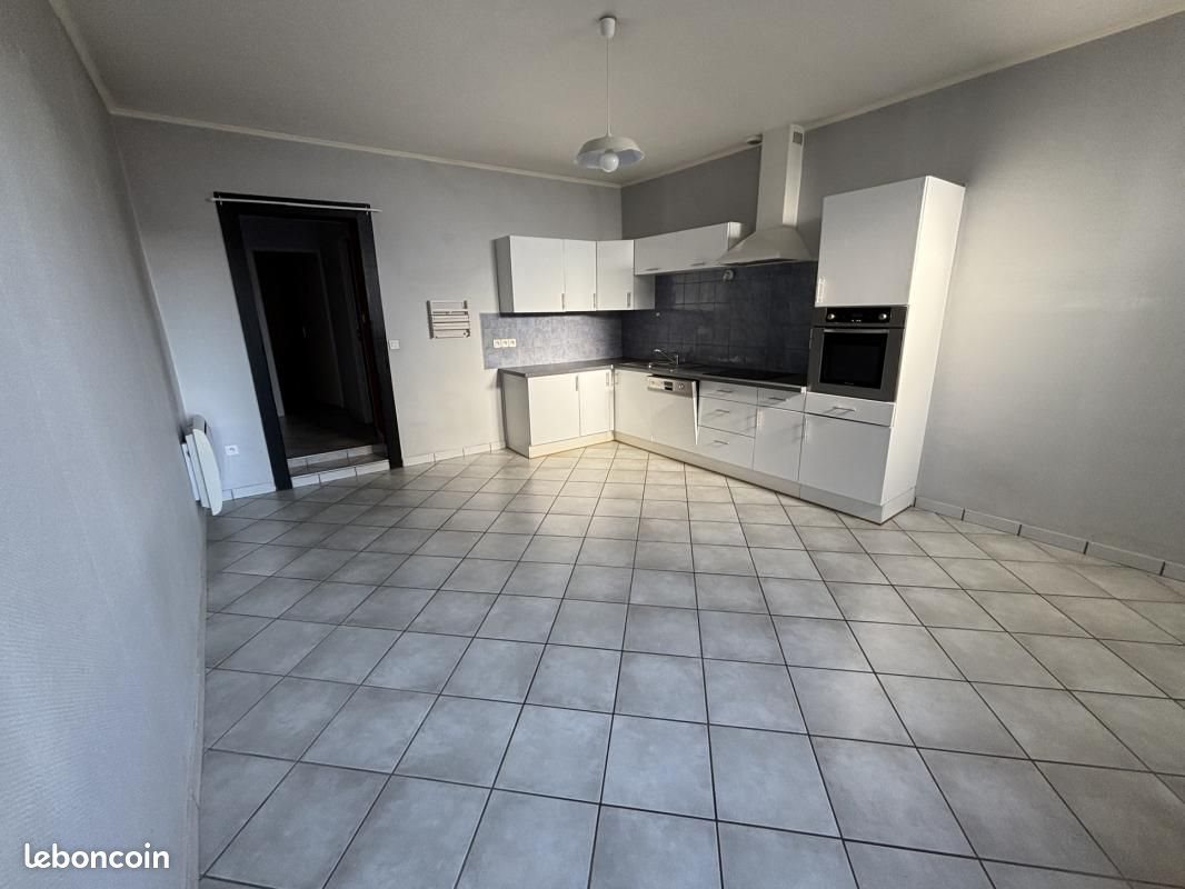 Appartement à louer, 43m², Saint-Galmier