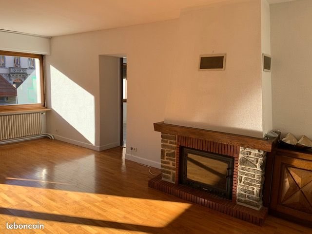 Appartement à louer, 130m², Les Hôpitaux-Neufs