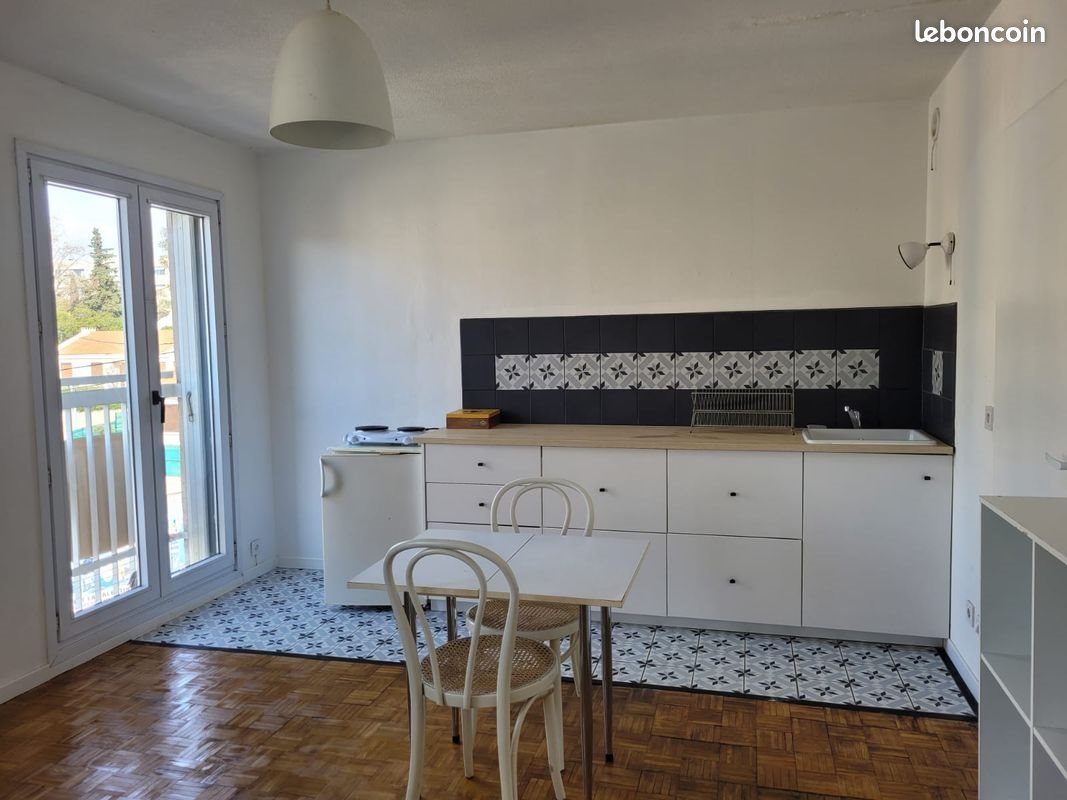 Appartement à louer, 27m², Marseille 13ème