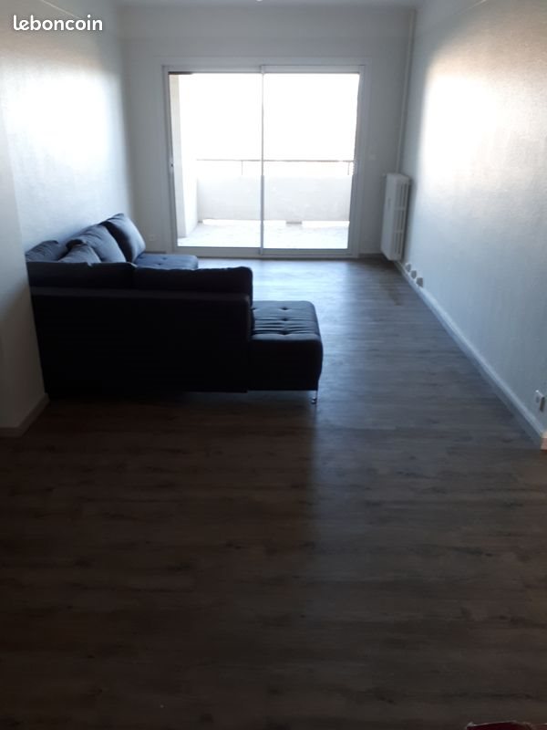 Appartement à louer, 50m², Aubenas