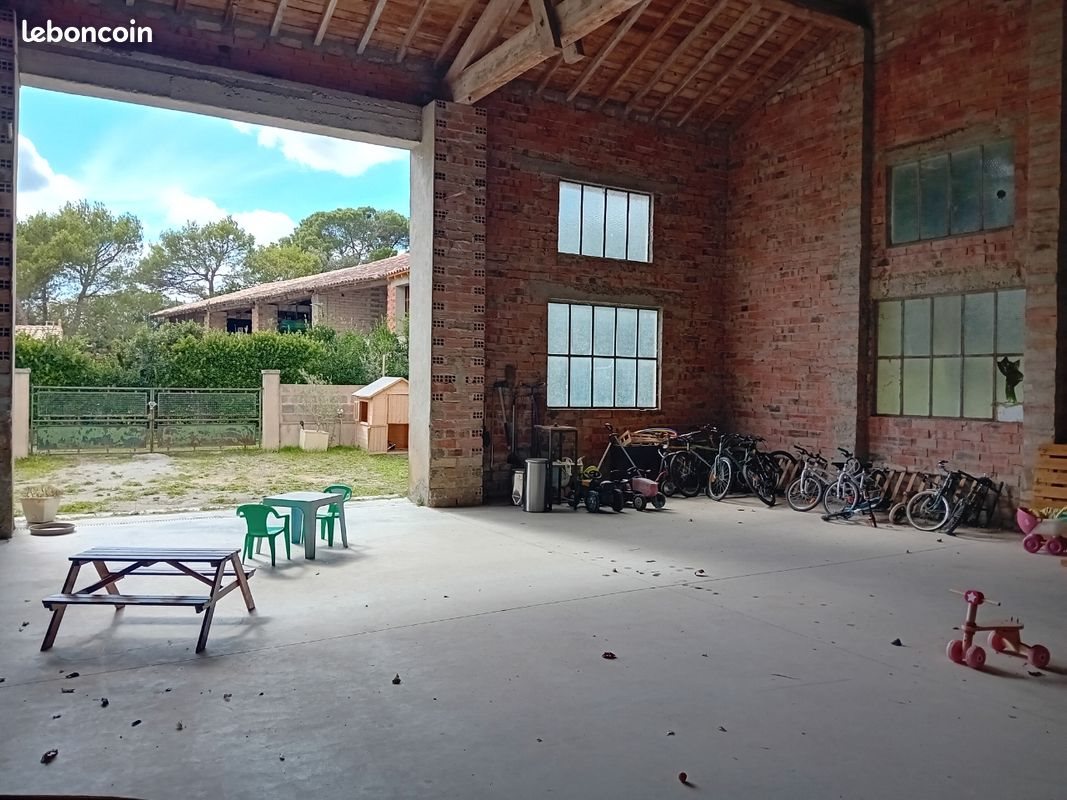 Maison à louer, 250m², Pexiora