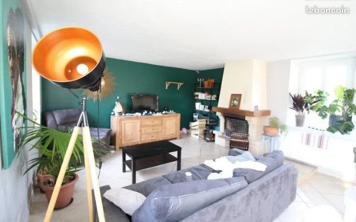 Maison à louer, 132m², Chaignes