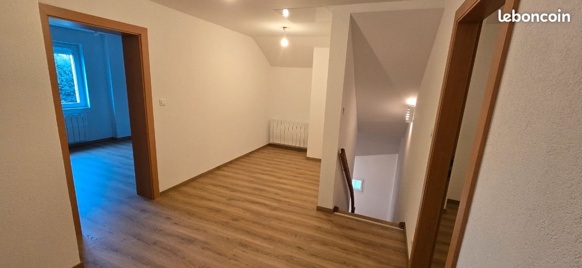 Maison à louer, 140m², Joncherey