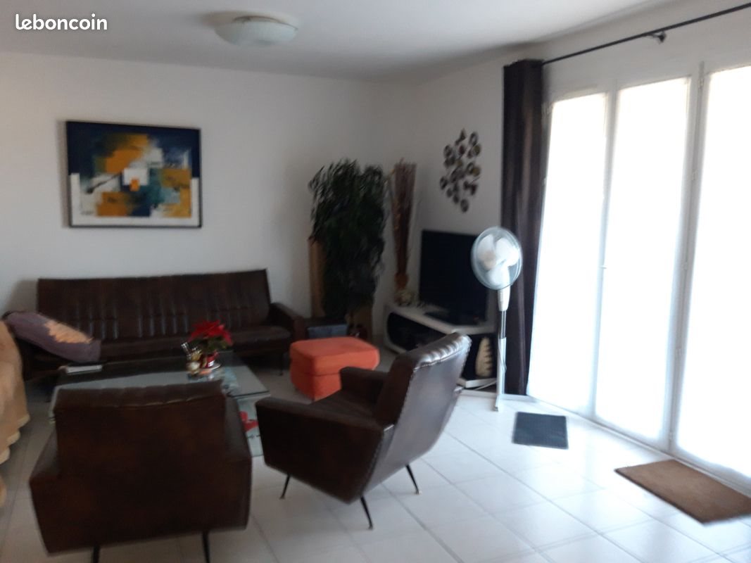 Maison à louer, 70m², Sigean