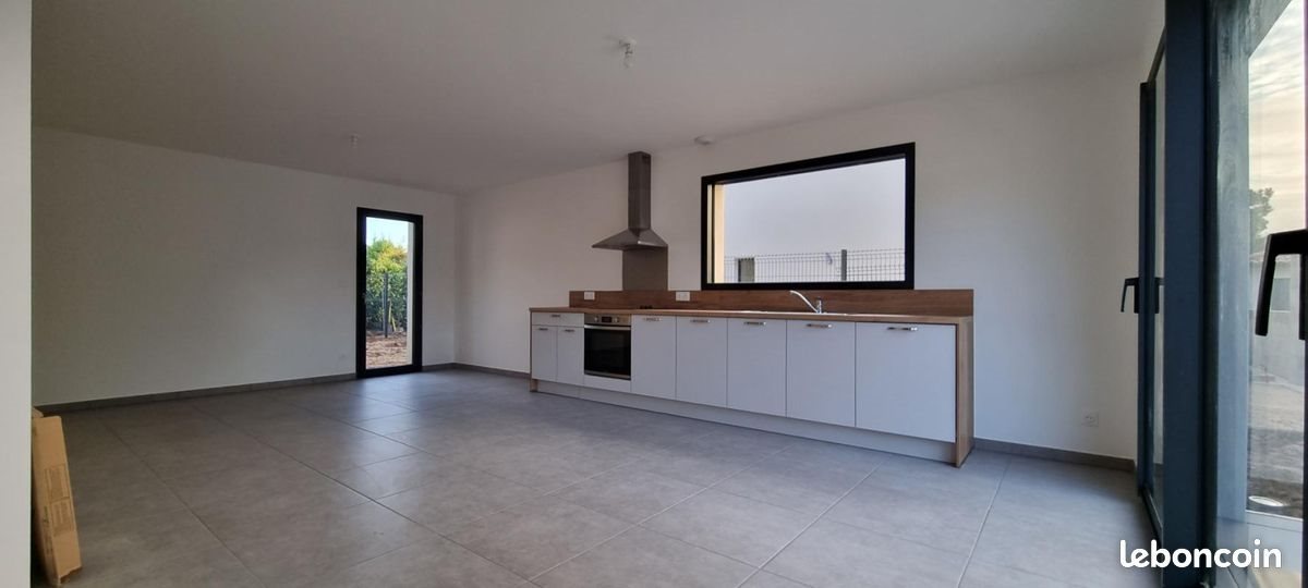 Maison à louer, 112m², Ambérieux