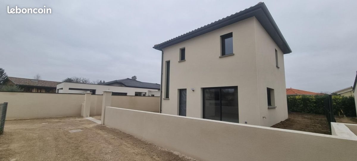 Maison à louer, 112m², Ambérieux