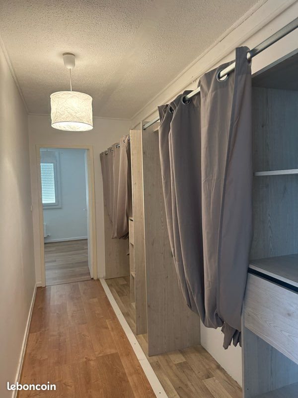 Appartement à louer, 63m², Miramas