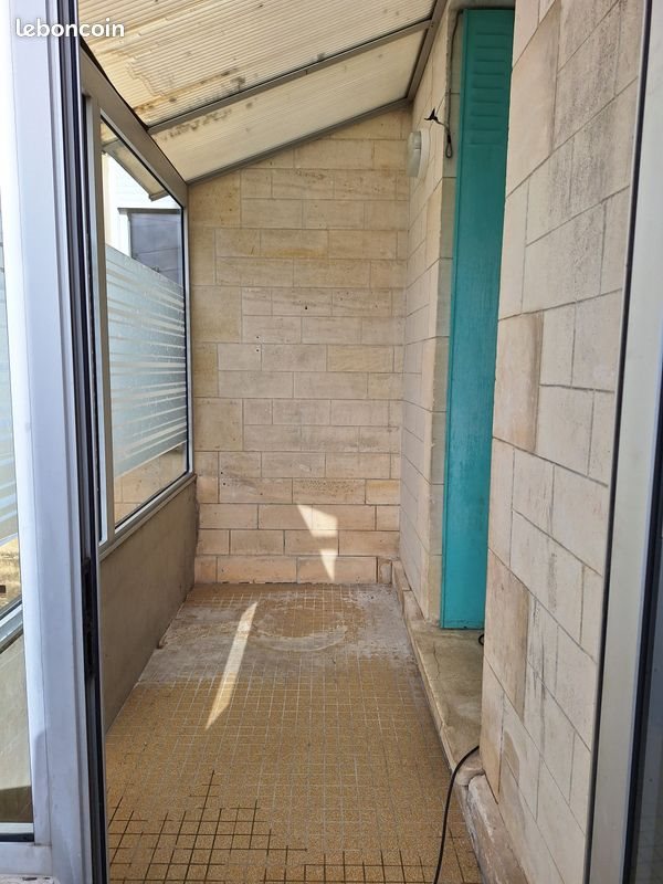 Maison à louer, 82m², Mirambeau