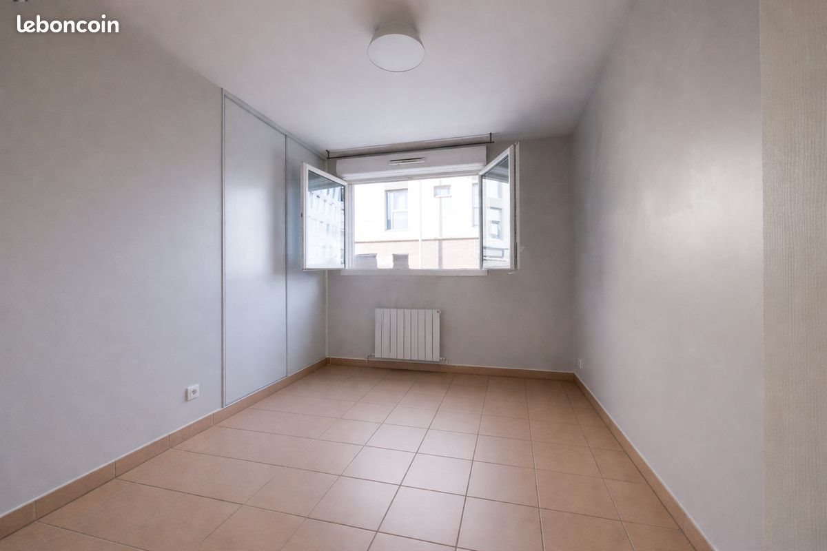 Appartement à louer, 65m², Lyon 8ème