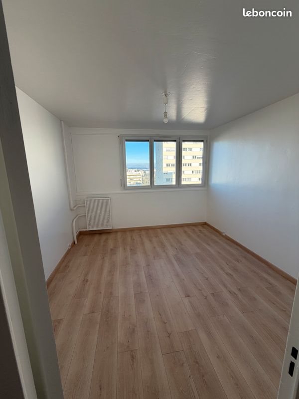 Appartement à louer, 70m², Saint-Etienne