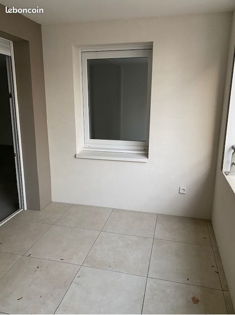 Appartement à louer, 71m², Nîmes