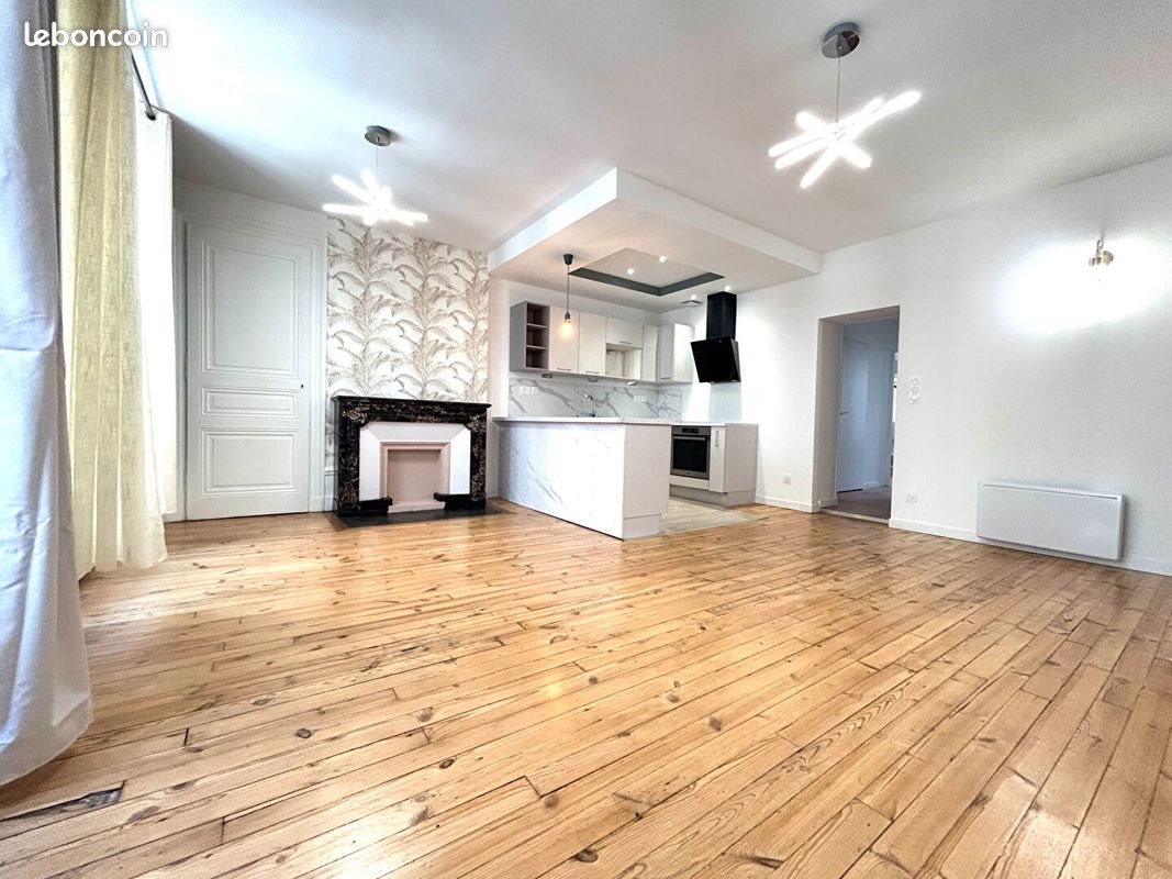 Appartement à louer, 74m², Saint-Etienne