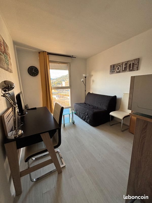 Appartement à louer, 18m², Toulon