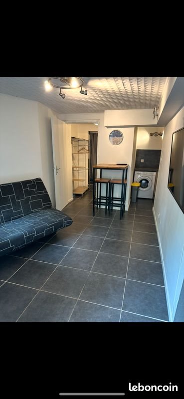 Appartement à louer, 17m², Tours