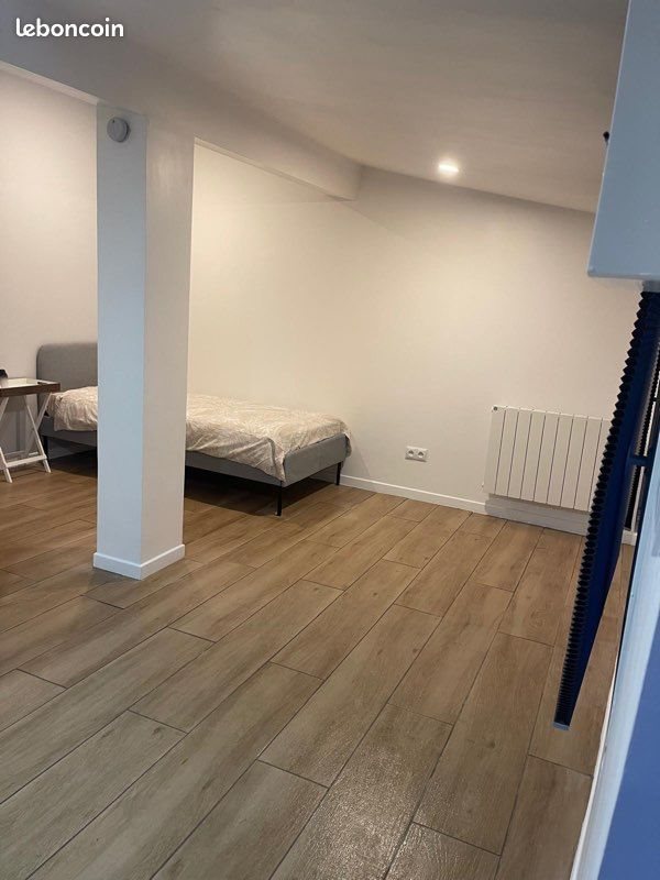 Appartement à louer, 27m², Trappes