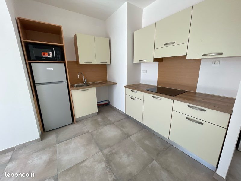 Appartement à louer, 60m², Biot