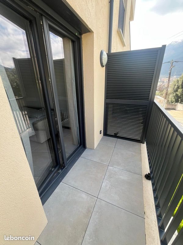 Appartement à louer, 34m², Corte