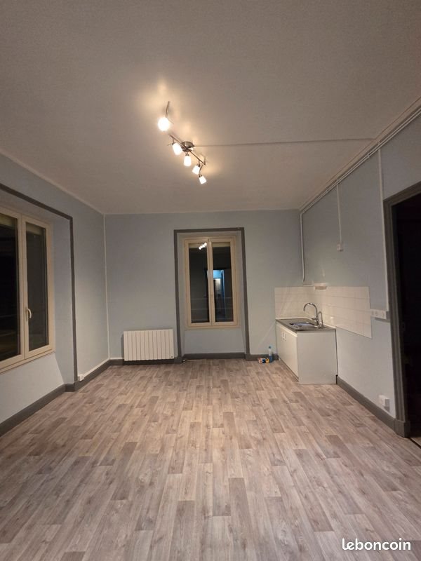 Appartement à louer, 90m², Le Malzieu-Ville