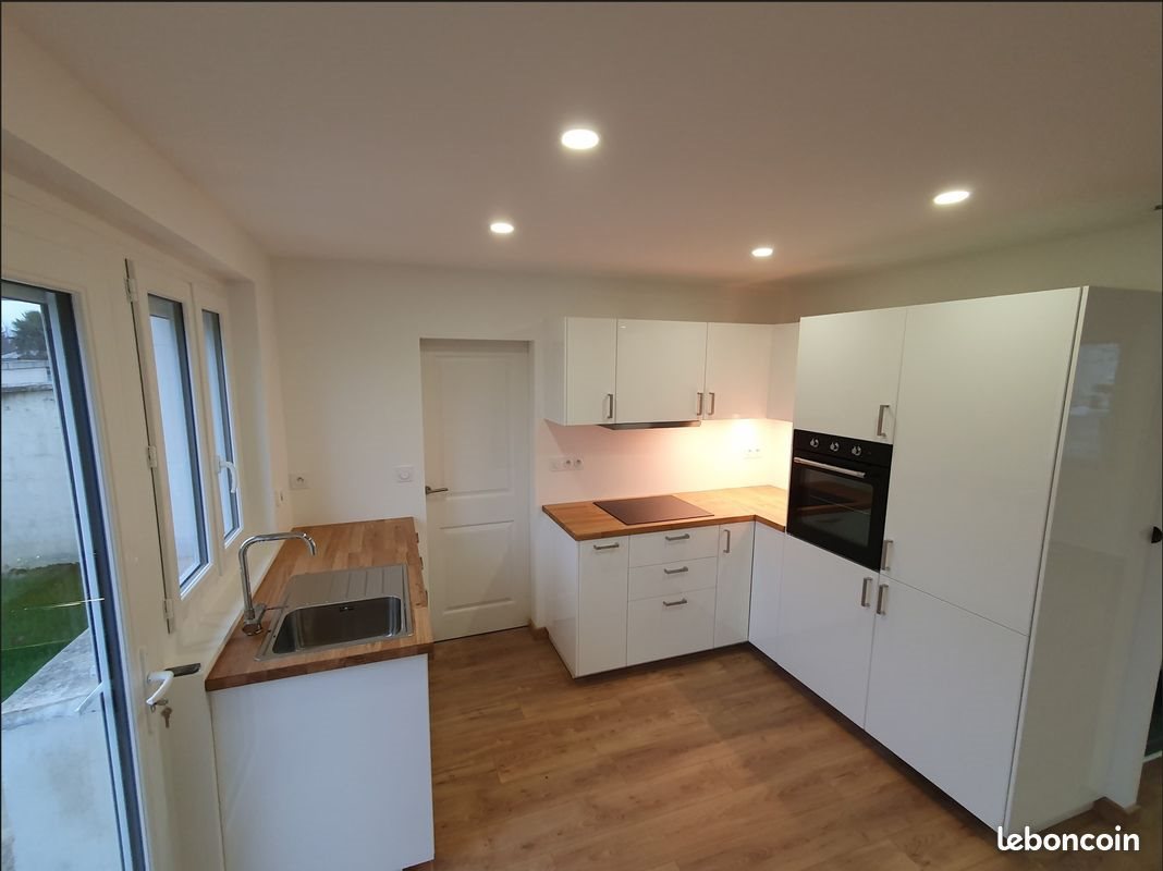 Maison à louer, 105m², Tours