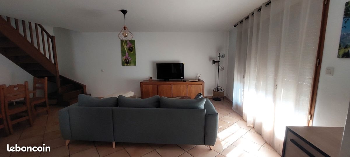 Appartement à louer, 85m², Montvernier