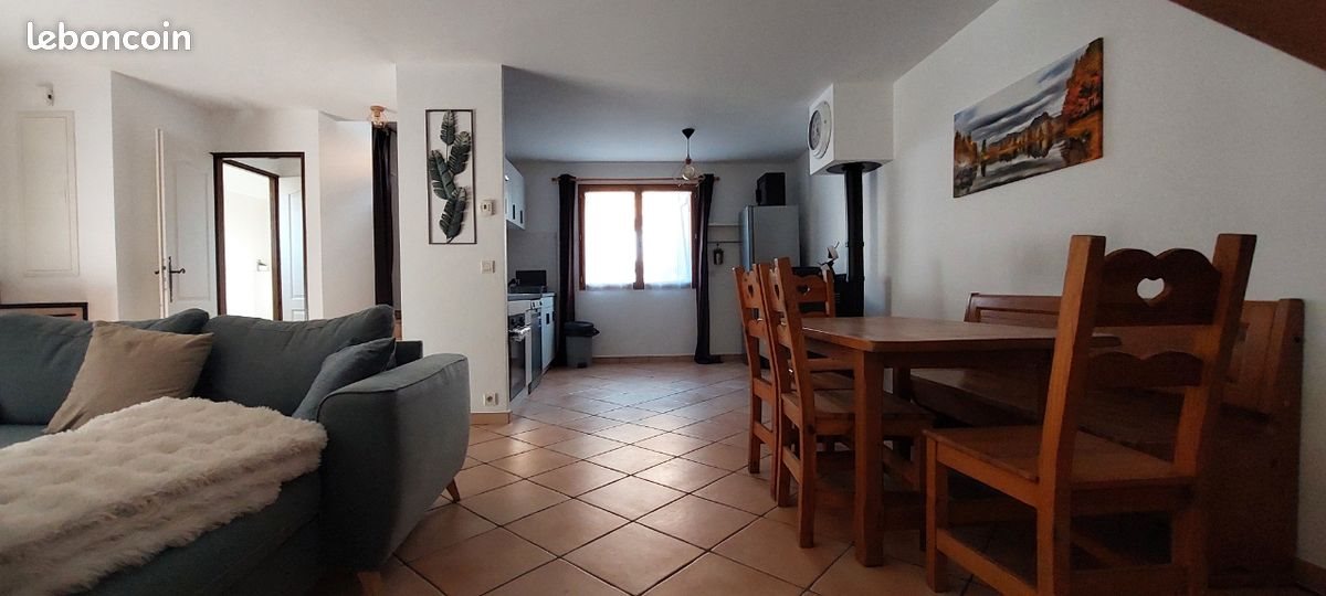 Appartement à louer, 85m², Montvernier