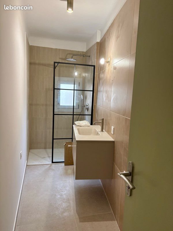 Maison à louer, 65m², Nîmes