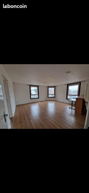 Appartement à louer, 54m², Quiévrechain