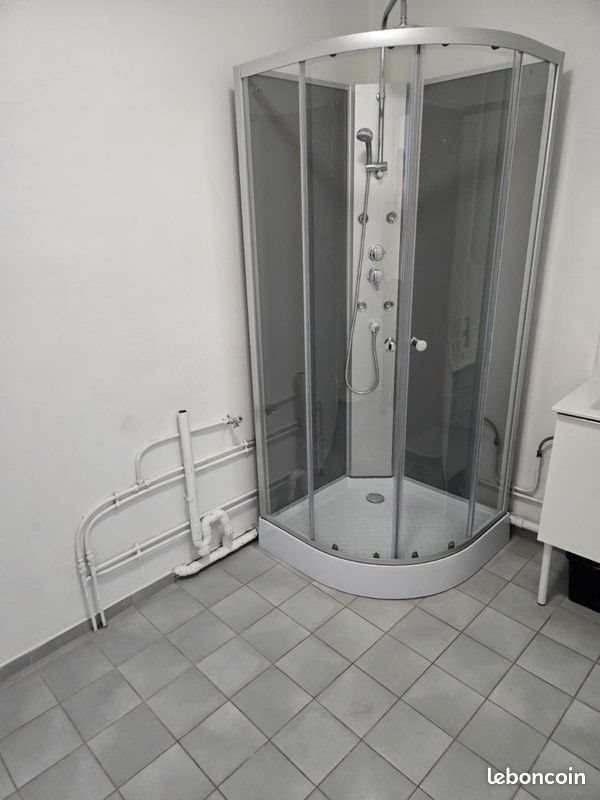 Appartement à louer, 54m², Quiévrechain