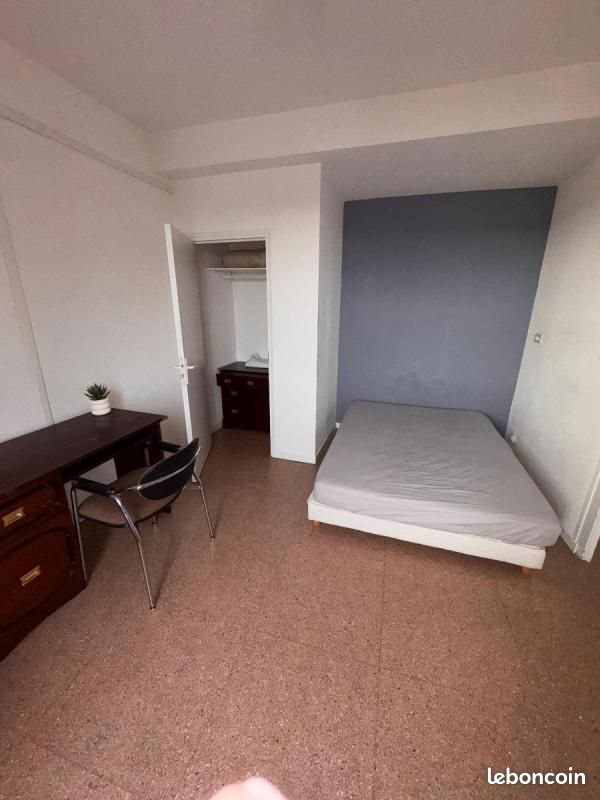 Appartement à louer, 35m², Saint-Etienne