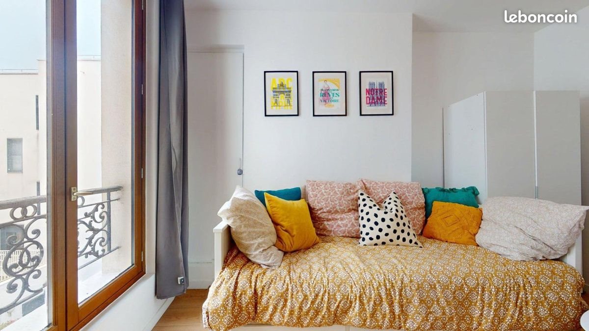 Appartement à louer, 15m², Paris 18ème