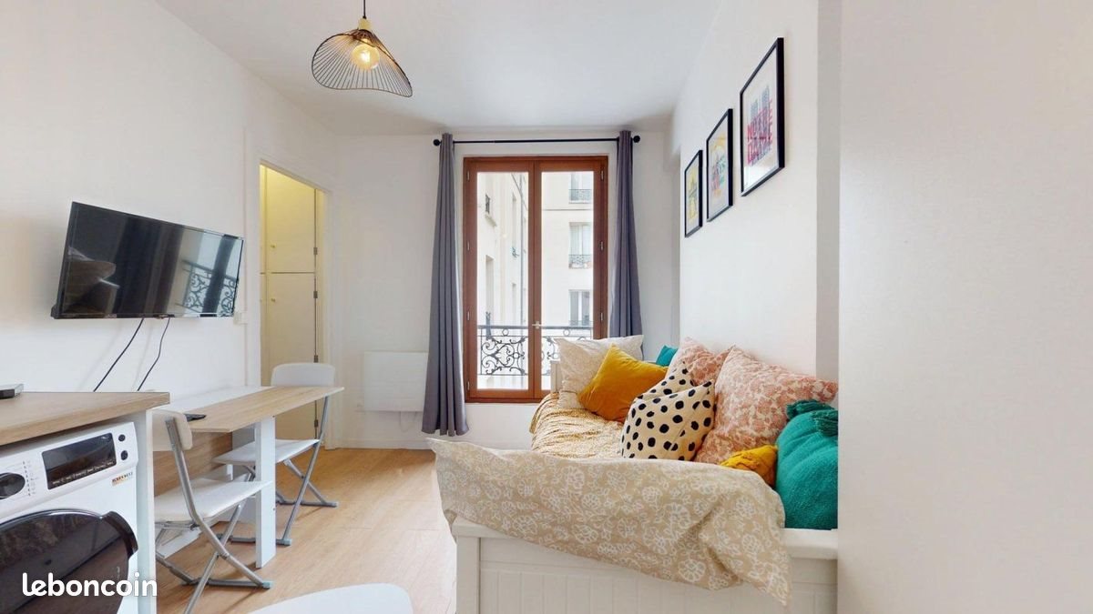 Appartement à louer, 15m², Paris 18ème