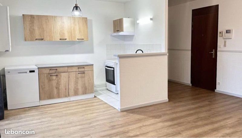 Appartement à louer, 73m², Jonzac