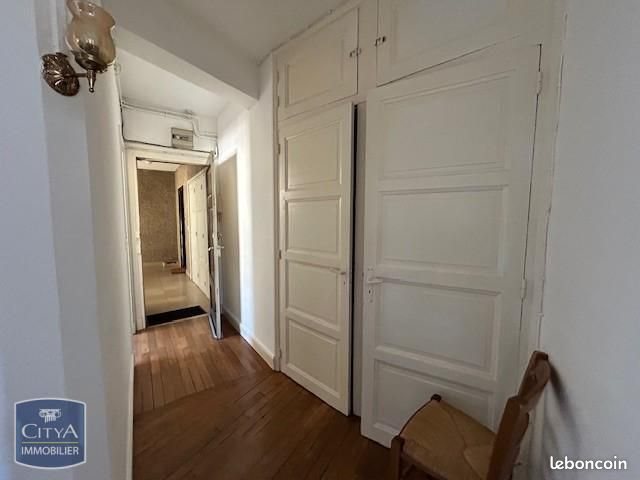 Appartement à louer, 53m², Sedan