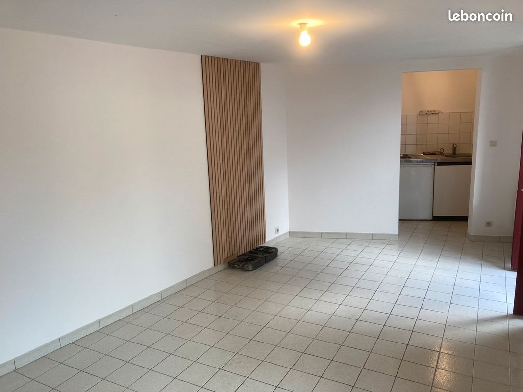 Appartement à louer, 30m², Montfort-sur-Meu