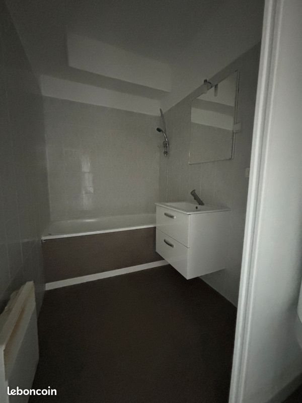 Appartement à louer, 45m², Conty