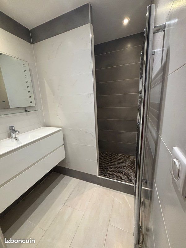 Appartement à louer, 47m², Nice